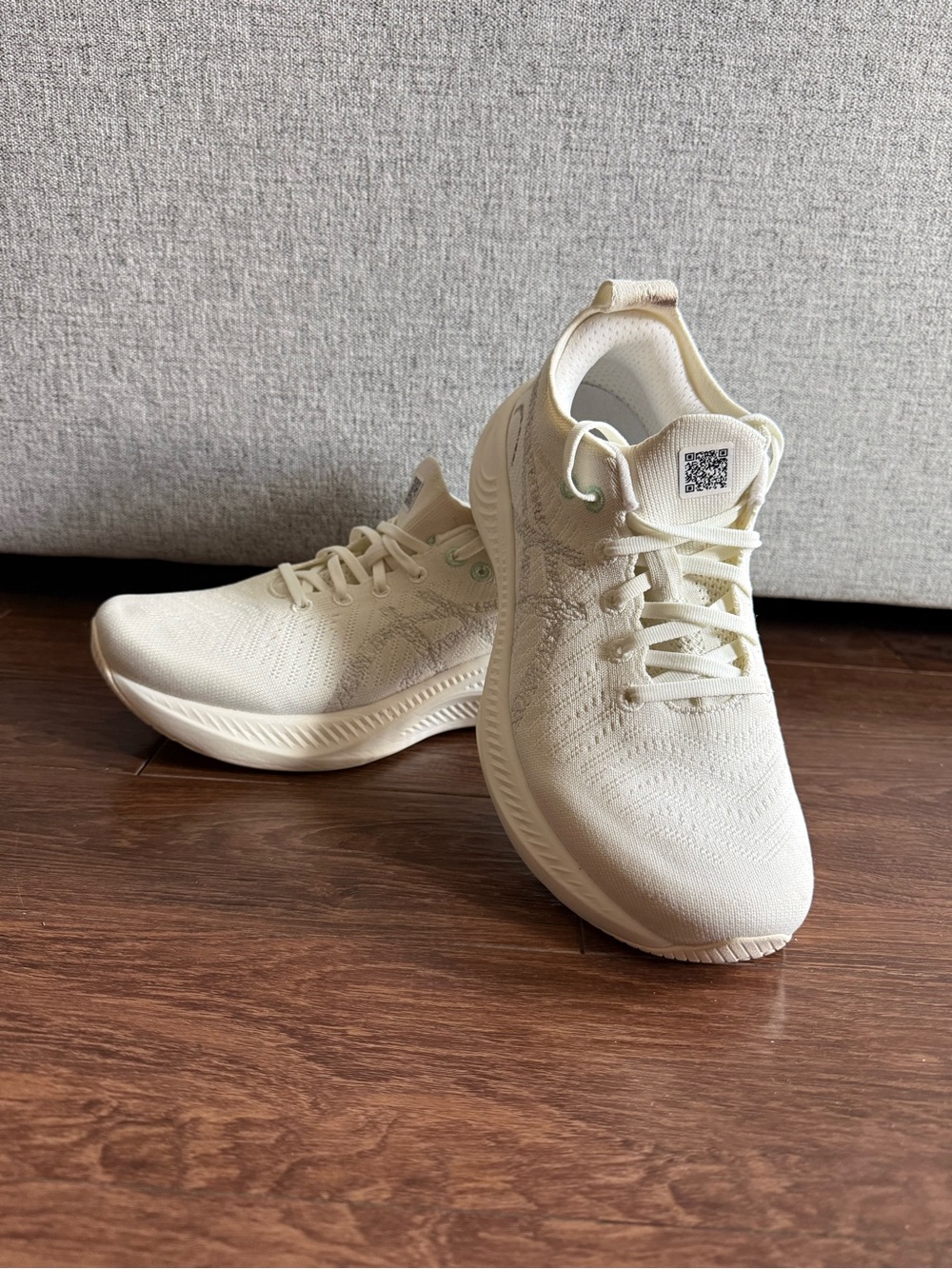 Women’s Asics Nimbus Mirai